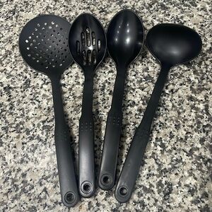 4 Pc Nylon Kitchen Utensil Set Heat Resistant Spatula Ladle Spoon NWOT